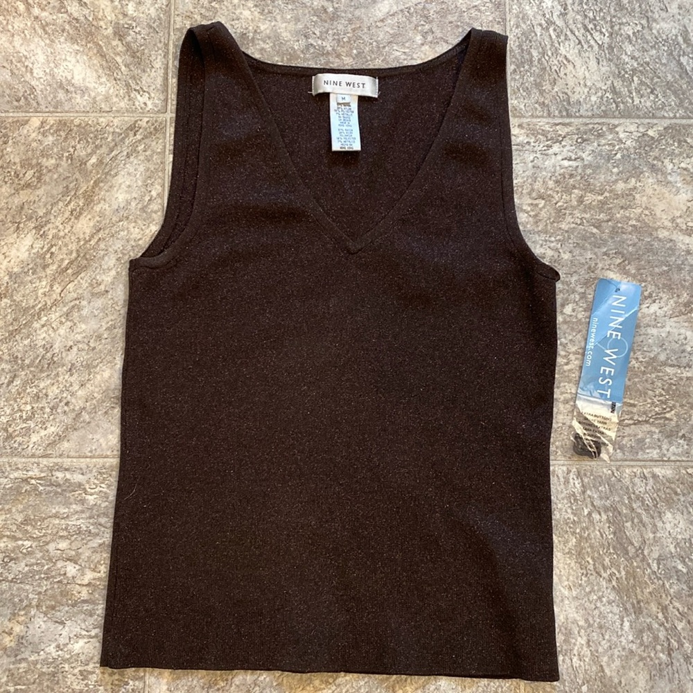 NWT- Nine West Bronze Sparkle fitted V-Neck top